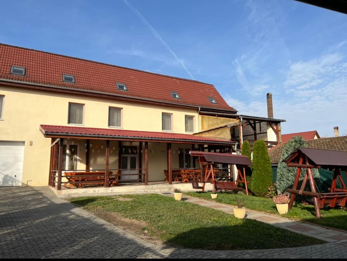 Pensiunea Class Sălişte Exterior foto