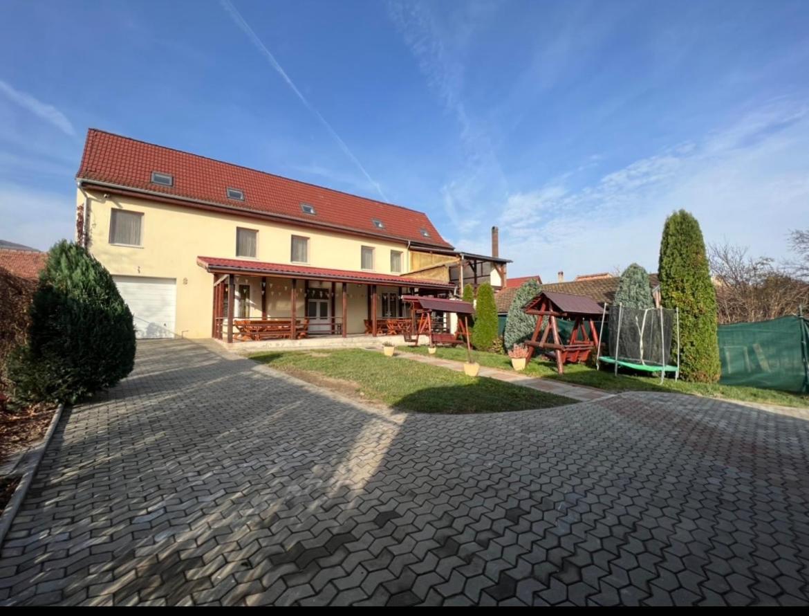 Pensiunea Class Sălişte Exterior foto